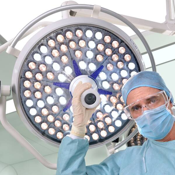 Світильник хірургічний однокупольний стельовий Luckystar E528 VG Medical, рис. 1